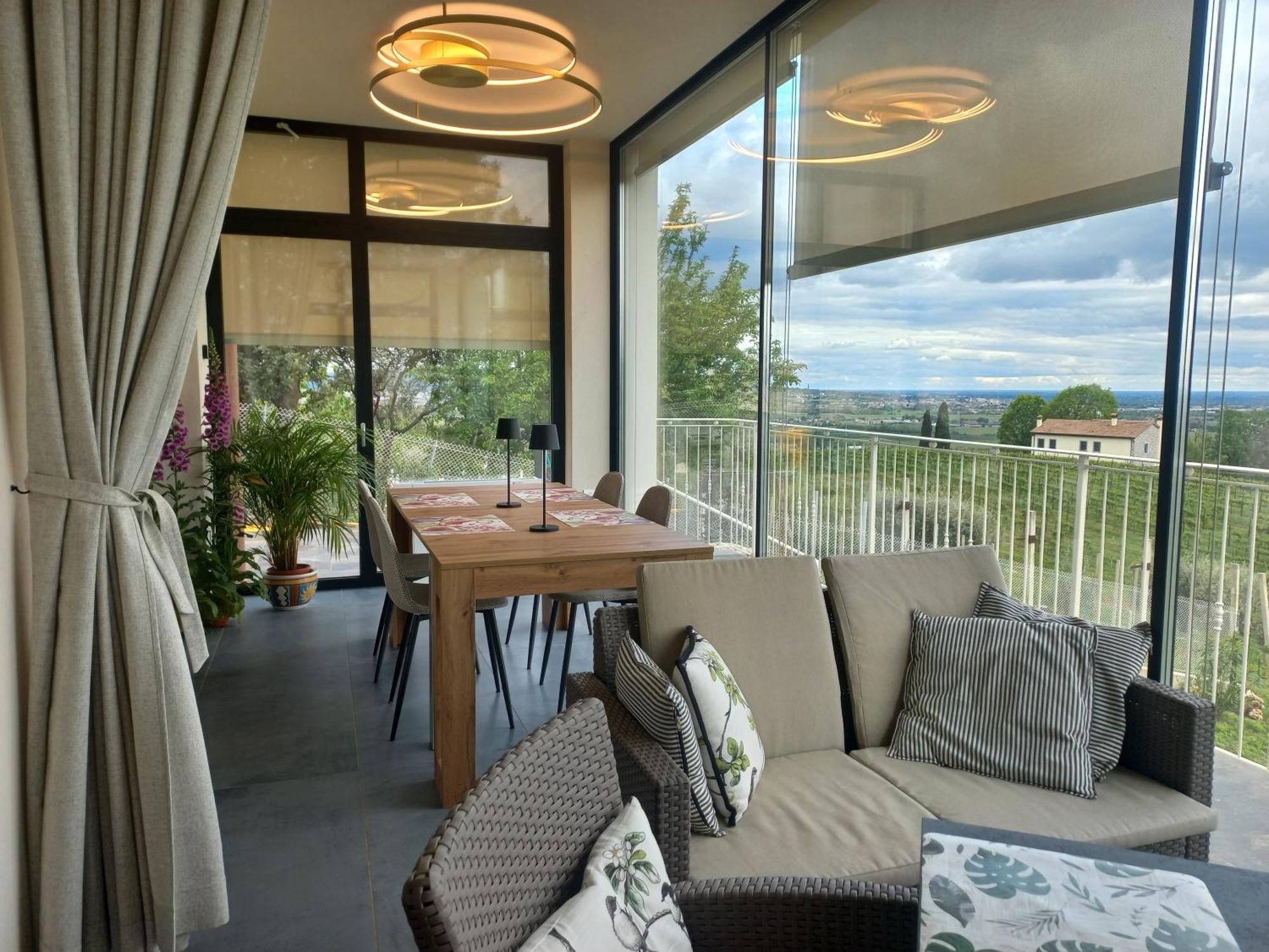 Guest house Terrazza San Vettore Con Colazione, Relax In Collina Con Vista Sui Vigneti Docg Asolo *